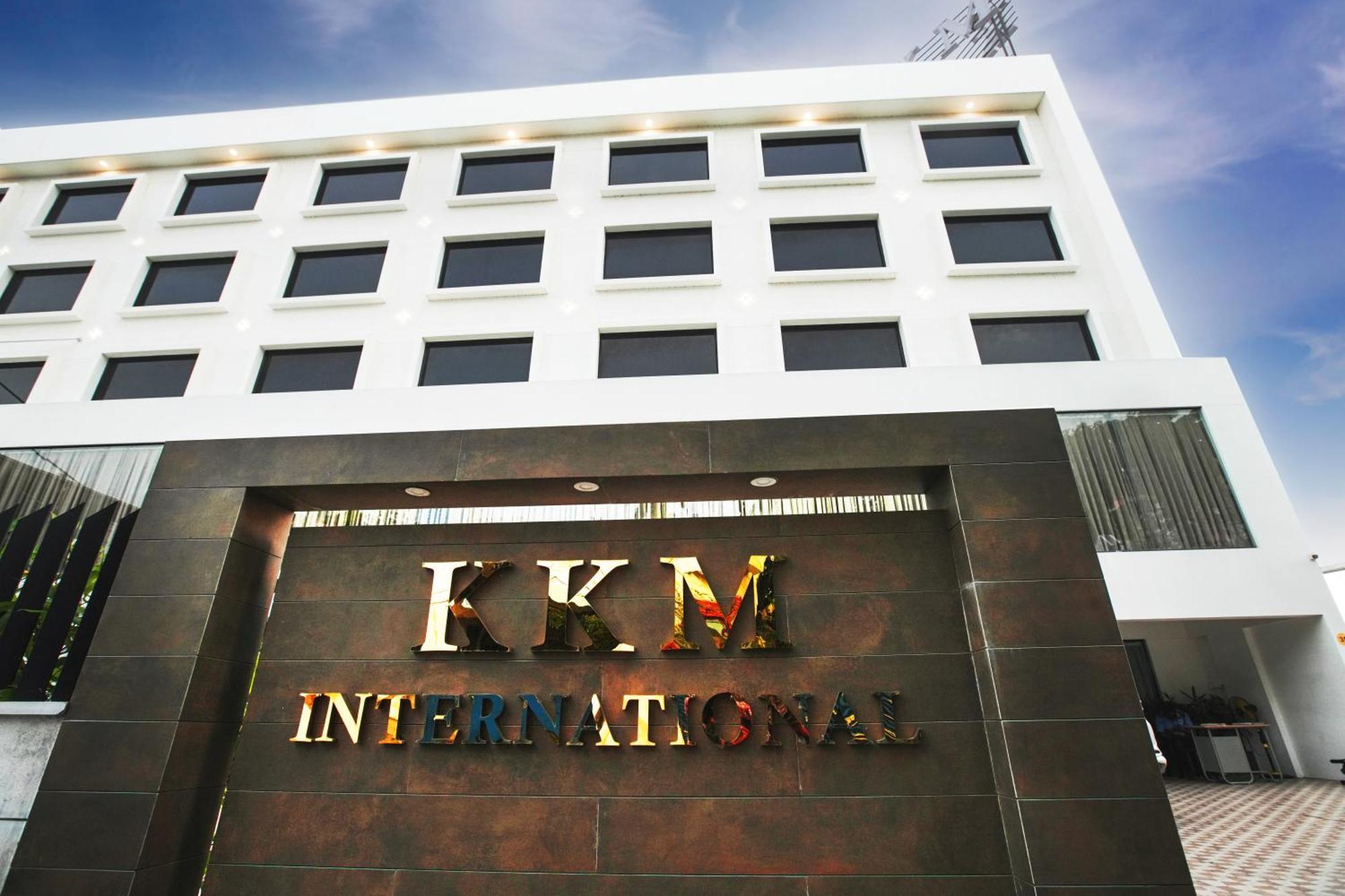 Kkm International Hotel Thiruvananthapuram Buitenkant foto